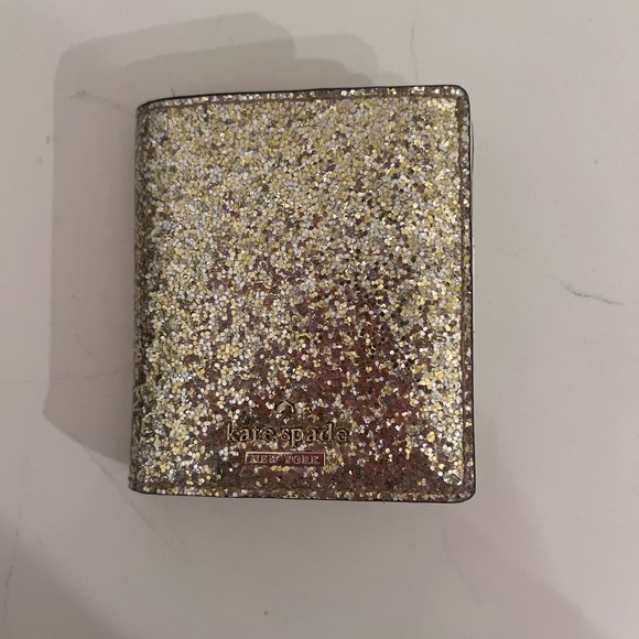 Kate Spade Wallet - Picture 1 of 3
